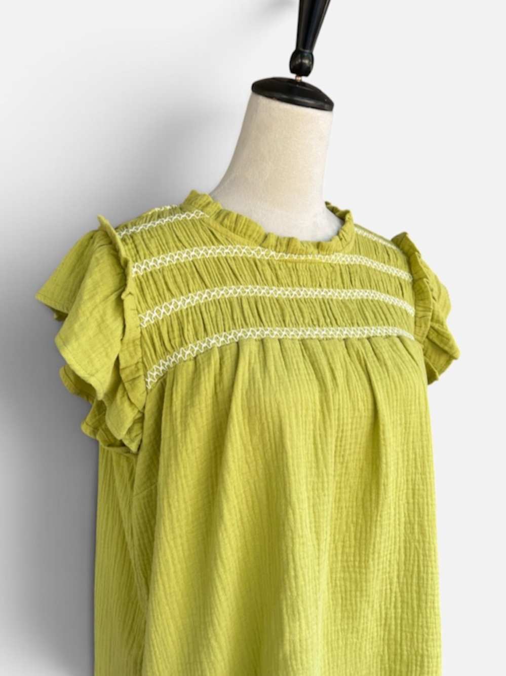 Umgee Chartreuse Cotton Gauze Smocked Ruffle Blouse Top Size Medium